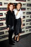 th_21648_Eva_Mendes_Bad_Lieutenant_premiere_NYC_081109_103_122_1008lo.jpg