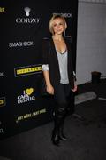 th_70062_SamaireArmstrong_ArtMereArtPerewithCORZO_230910_001_122_120lo.jpg