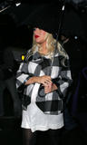 th_90174_celeb-city.eu_Christina_Aguilera_out_and_about_in_Beverly_Hills_10_122_669lo.jpg