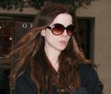 th_45030_celeb-city.org_Kate_Beckinsale_leaving_a_medical_building_0007_122_740lo.jpg