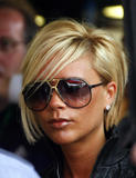 th_94564_celeb-city.eu_Victoria_Beckham_Formula_One_Grand_Prix_at_Silverstone_013_123_78lo.jpg