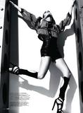 Jennifer Lopez cleavagy and leggy in Elle Magazine, February 2010 - Hot Celebs Home