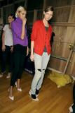 th_04452_preen02_122_915lo.jpg