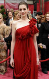 http://img137.imagevenue.com/loc922/th_97650_Celebutopia-Anne_Hathaway-80th_Annual_Academy_Awards_Arrivals-05_122_922lo.jpg