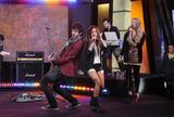 http://img137.imagevenue.com/loc184/th_77285_Ashley_Tisdale_performing_on_Good_Morning_America_in_New_York_City-8_122_184lo.jpg