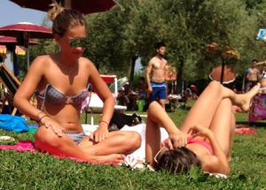 Italian-Girls-Summer-2013-w1qk9cmjeh.jpg